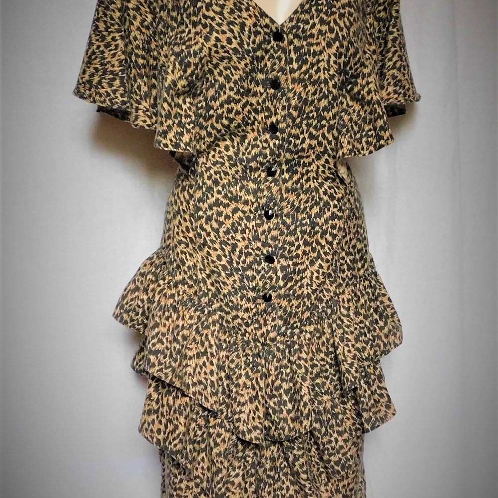 1980's Authentic Cheetah Print Size 10 Dress